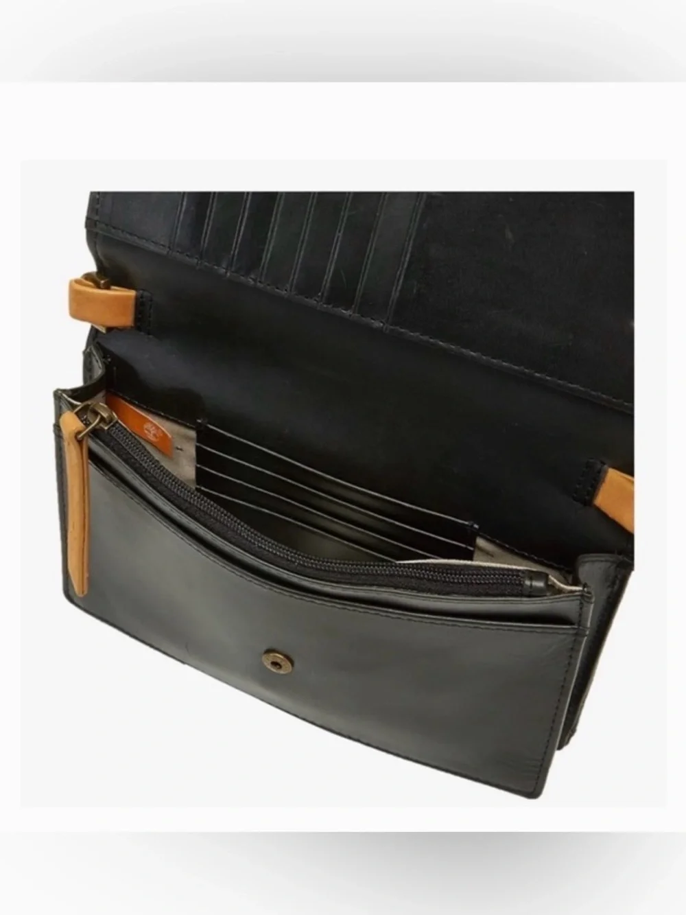 Timberland Women's Leather RFID Crossbody Wallet